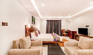 Fabhotel The Rs Suites