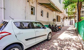 Fabhotel Prime Ge International