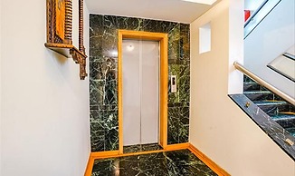 Fabhotel Prime Ge International
