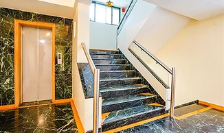 Fabhotel Prime Ge International