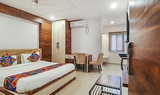 Fabhotel Twin Tree Suites