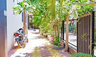 Fabhotel The Petals Residency