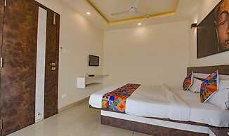 Fabhotel Rs Apartment