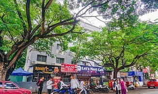 Fabhotel Aursai