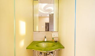 Fabhotel Seven Hills
