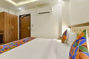 Fabhotel The Palm