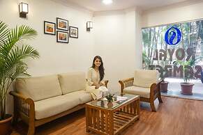 Fabhotel Royal Samrat
