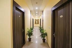 FabHotel Trijal Inn