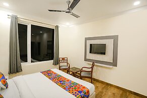 FabHotel Trijal Inn