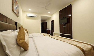 Fabhotel Red Coral