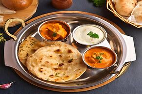 Fabhotel Antlers