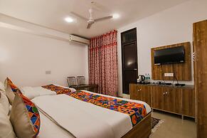 Fabhotel Grover