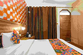 Fabhotel Vijay Palace