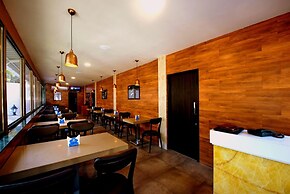The Aksa Hotel