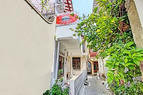 Hotel O White House Syariah