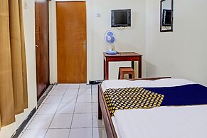 Hotel O White House Syariah