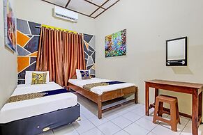 Hotel O White House Syariah