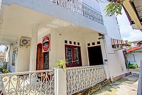 Hotel O White House Syariah