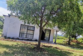 Khutsong Lodge