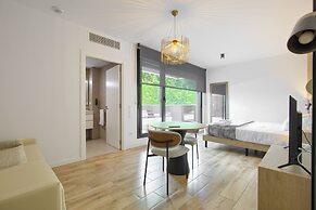 Arena 20 Suites