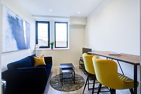 Hybrid Resi - Cheam