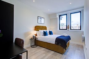 Hybrid Resi - Cheam