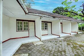 Hotel O Asta Guesthouse