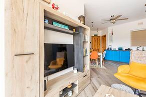 Gozo Escape, 2-bed Apartment in Marsalforn
