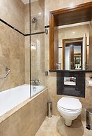 Schull Harbour Hotel