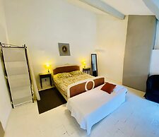 Logement Touristique Villa Eugénie