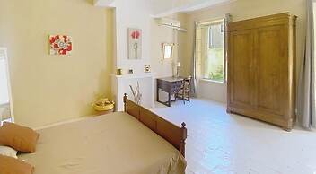Logement Touristique Villa Eugénie