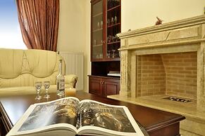 Piano House by Corfuescapes