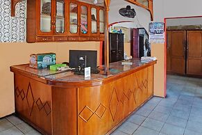 OYO 92579 Hotel Mutiara