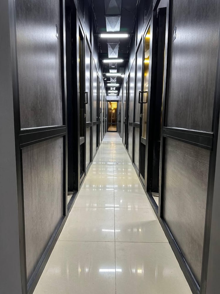Dubai Hostel