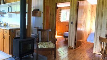 Staying by the Lakeside Cottages