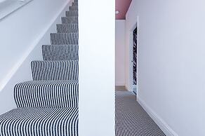 Newly Renovated home-Manchester