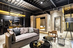 Downtown Designer Apartments by ULIV