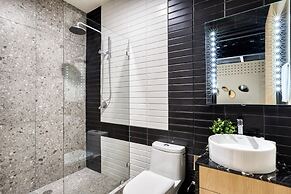 Downtown Designer Apartments by ULIV