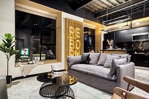 Downtown Designer Apartments by ULIV