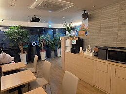 Hound Hotel Gimhae Samgye