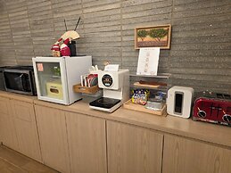 Hound Hotel Gimhae Samgye