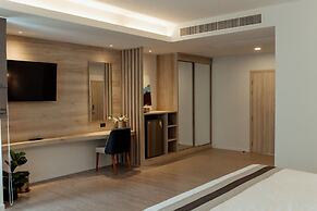 RUS Hotel&Convention