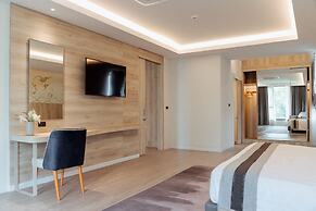 RUS Hotel&Convention