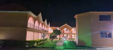 Hotel Alice