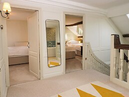 Penny Bridge House