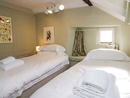 Penny Bridge House