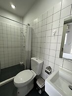 PIER 808 Hostel