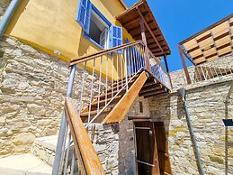 Village Charm Pool Apartment at Skarinou