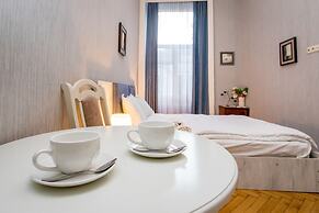 HB apartments Mari Brose