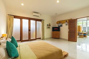 Casa Sweet Lips by Betterplace